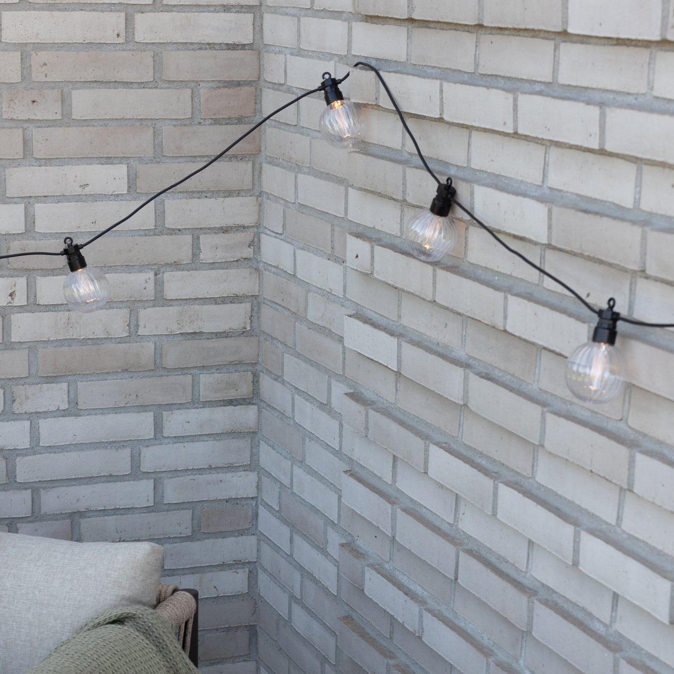 Deluxe Homeart Eksklusiivne triibuline valguskett Ø6 stardikomplekt Valguskett 2