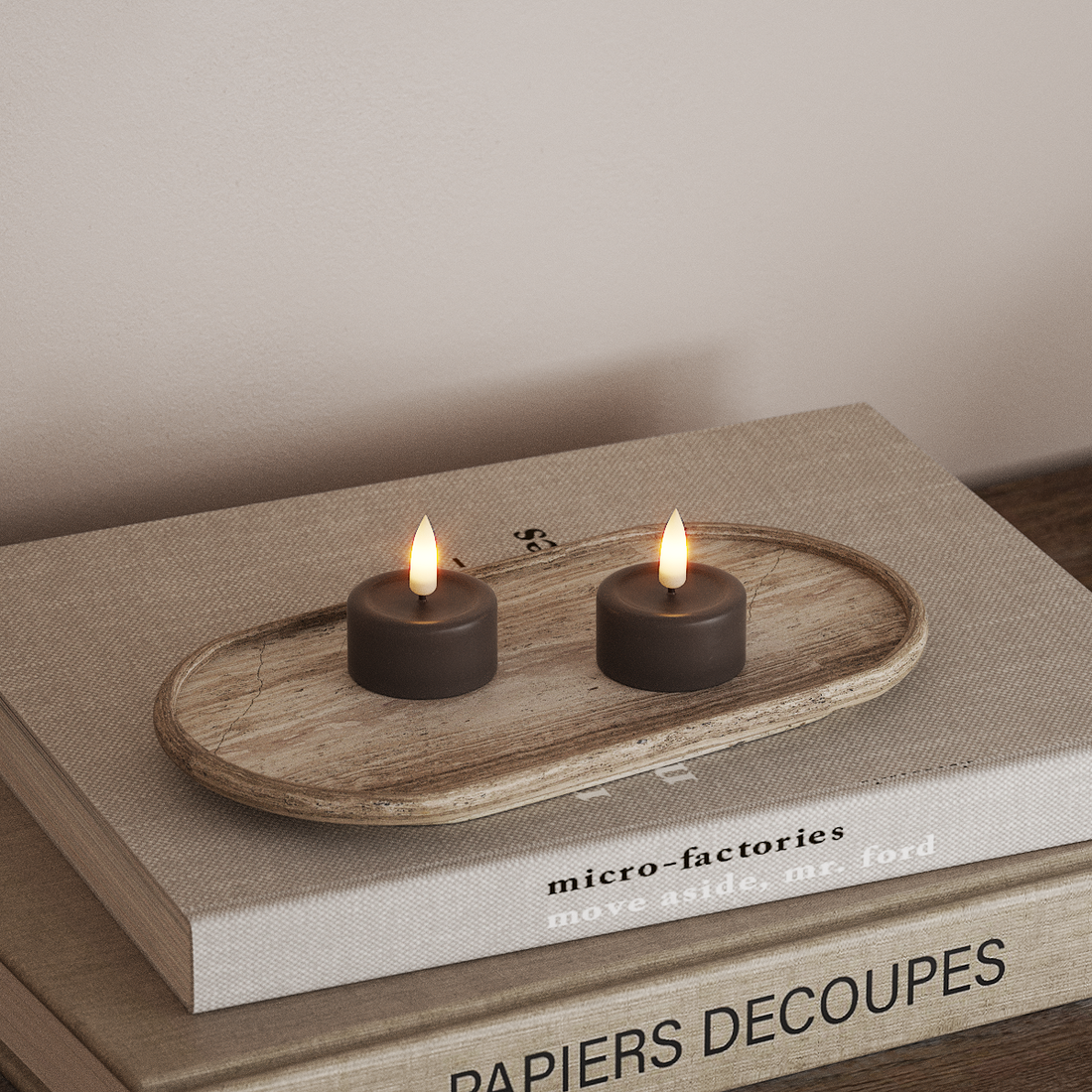 Deluxe Homeart LED čajová svíčka 2ks. Mokka LED čajová svíčka 4