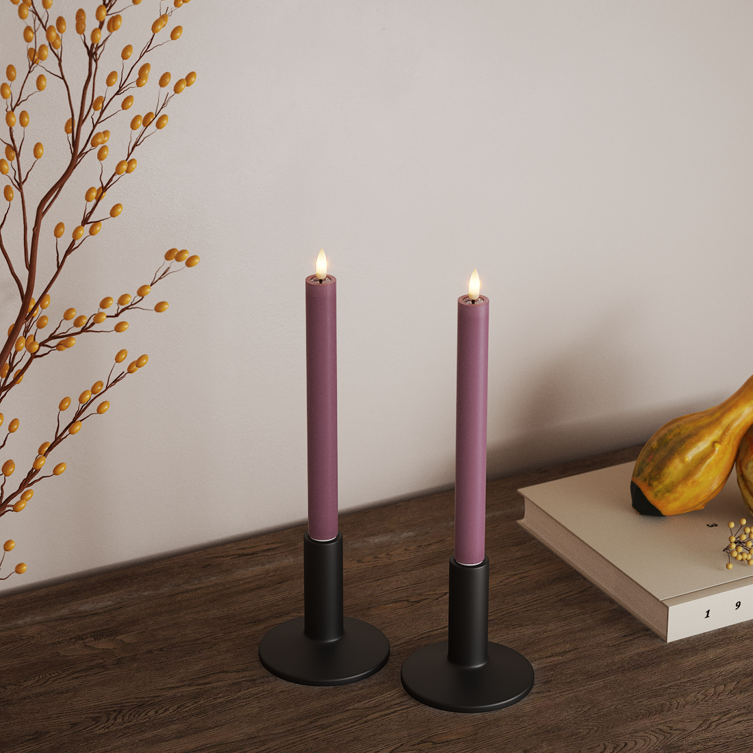 Deluxe Homeart LED Kronelys 2 stk, Ø 2 x 24 cm Lyslilla LED kronelys 4