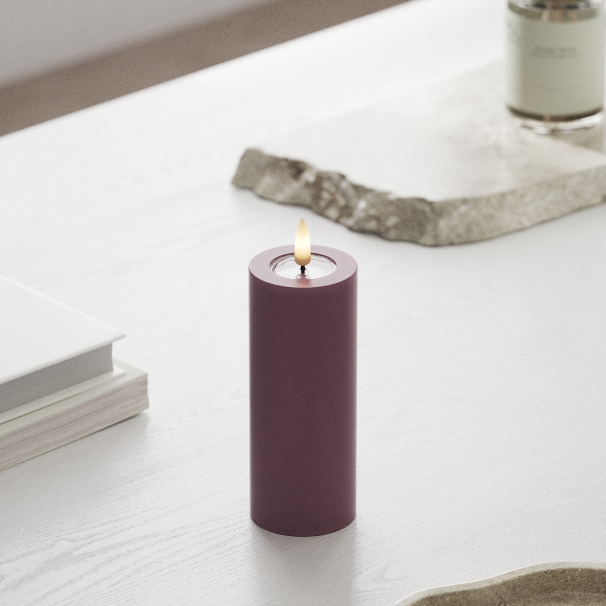 Deluxe Homeart LED Bloklys Ø 5 x 12,5 cm Lyslilla LED bloklys 1