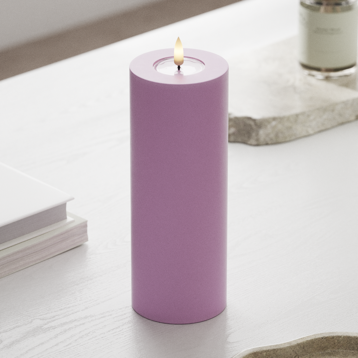 Deluxe Homeart LEDs Vela pilar Ø 7,5 x 20 cm Lavanda LEDs Vela pilar 1